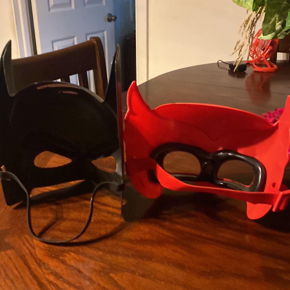 Two mask - Picture 4 of 4